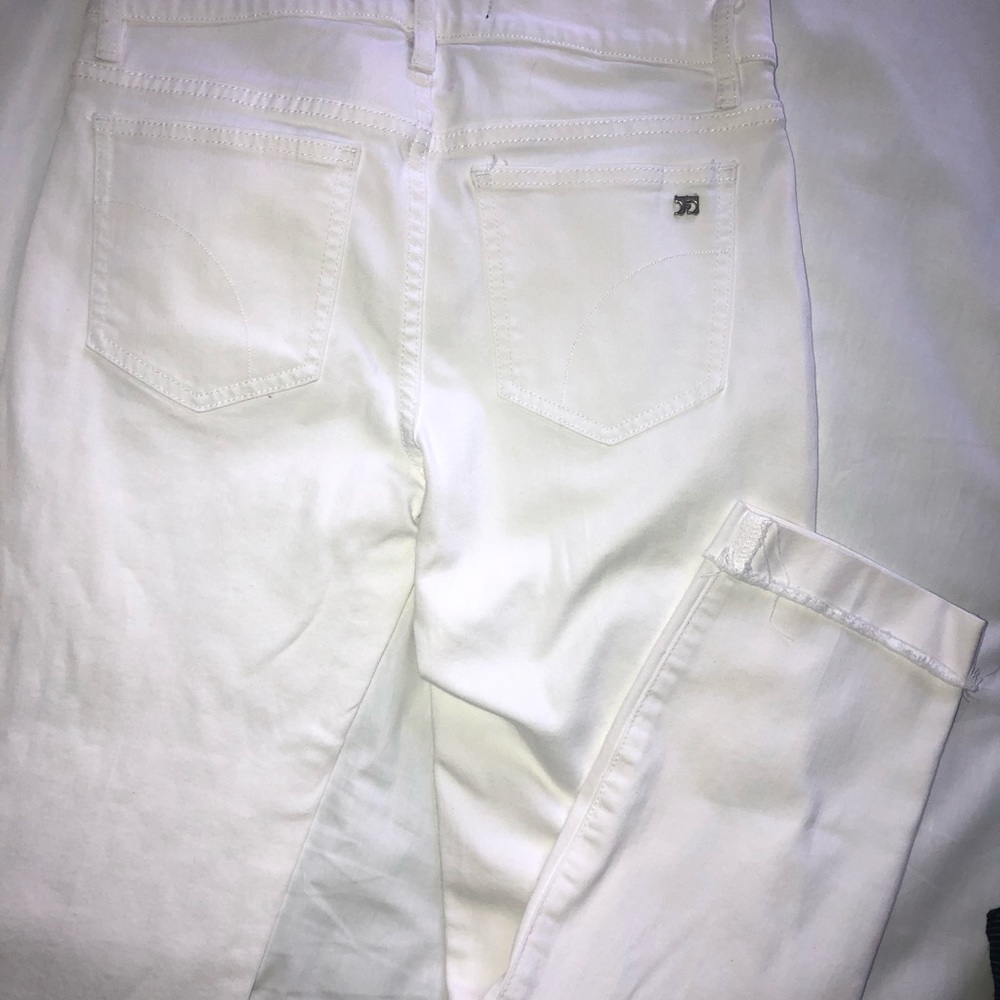 SOLD❌ White joes jeans